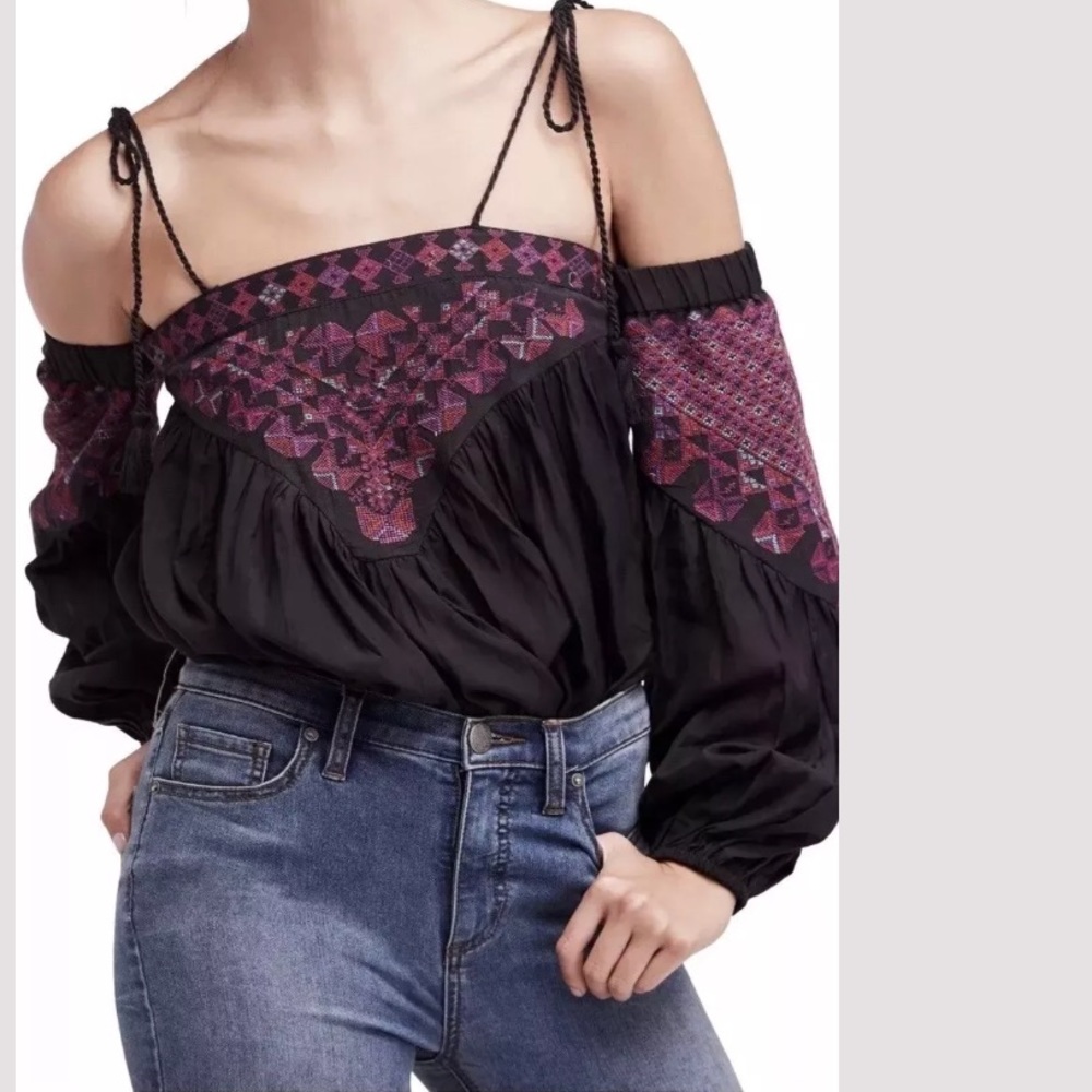 NWT 🔥 Free People Vacay Vibin Top, size XS